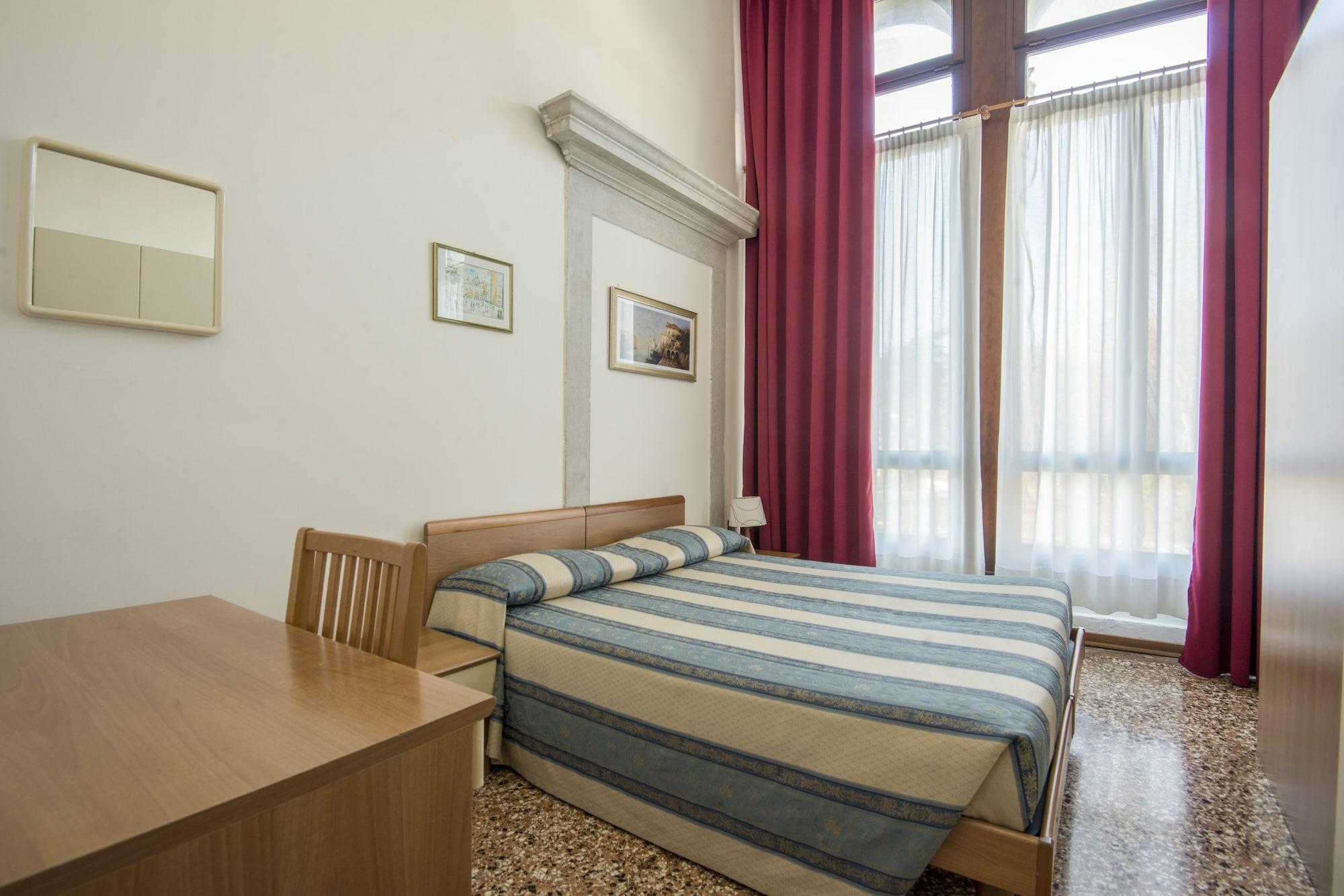 Casa Sant'Andrea Panzió Velence Kültér fotó