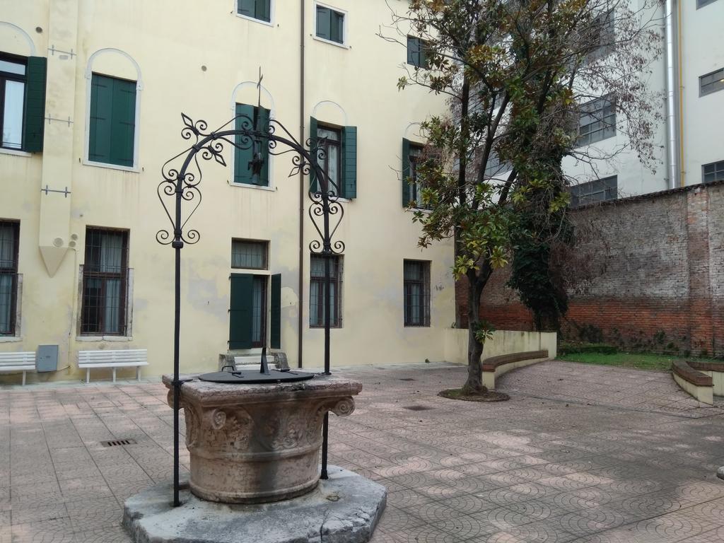 Casa Sant'Andrea Panzió Velence Kültér fotó
